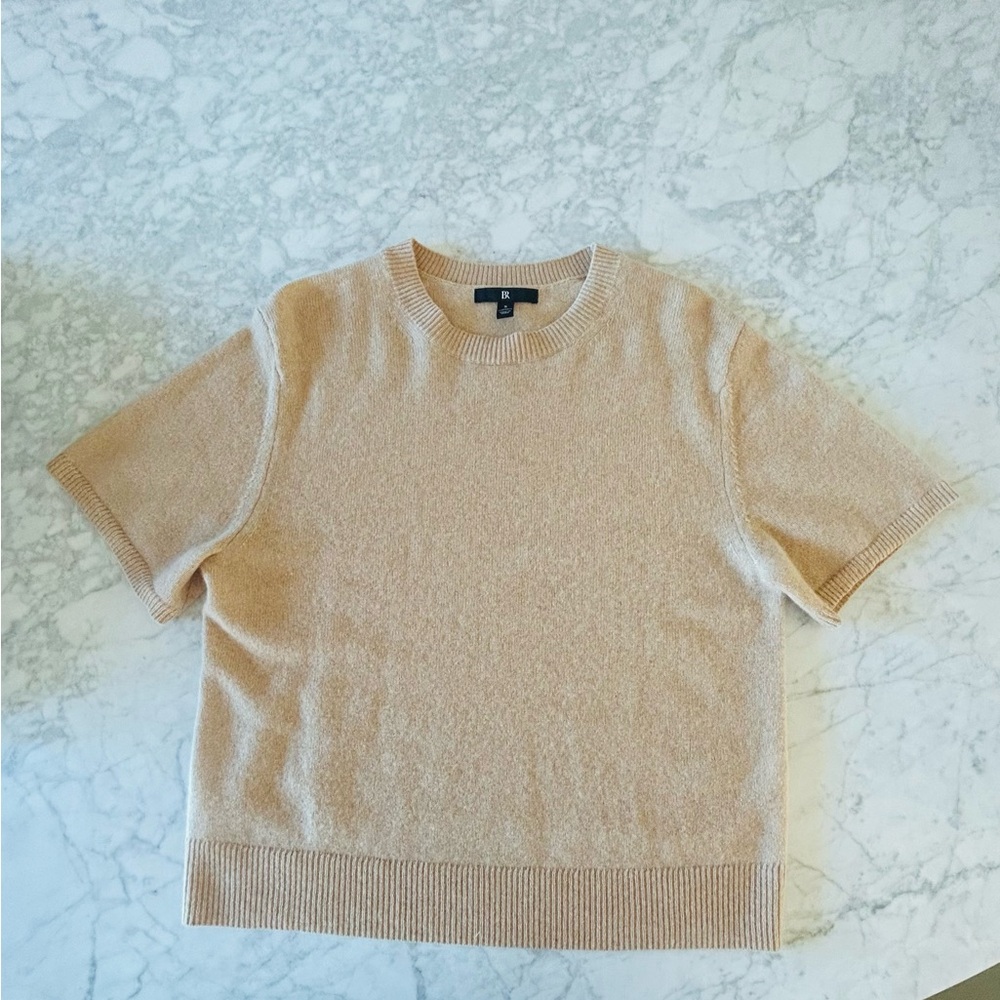 Banana Republic Cashmere Light Beige Crew Neck Short Sleeve Sweater Tee